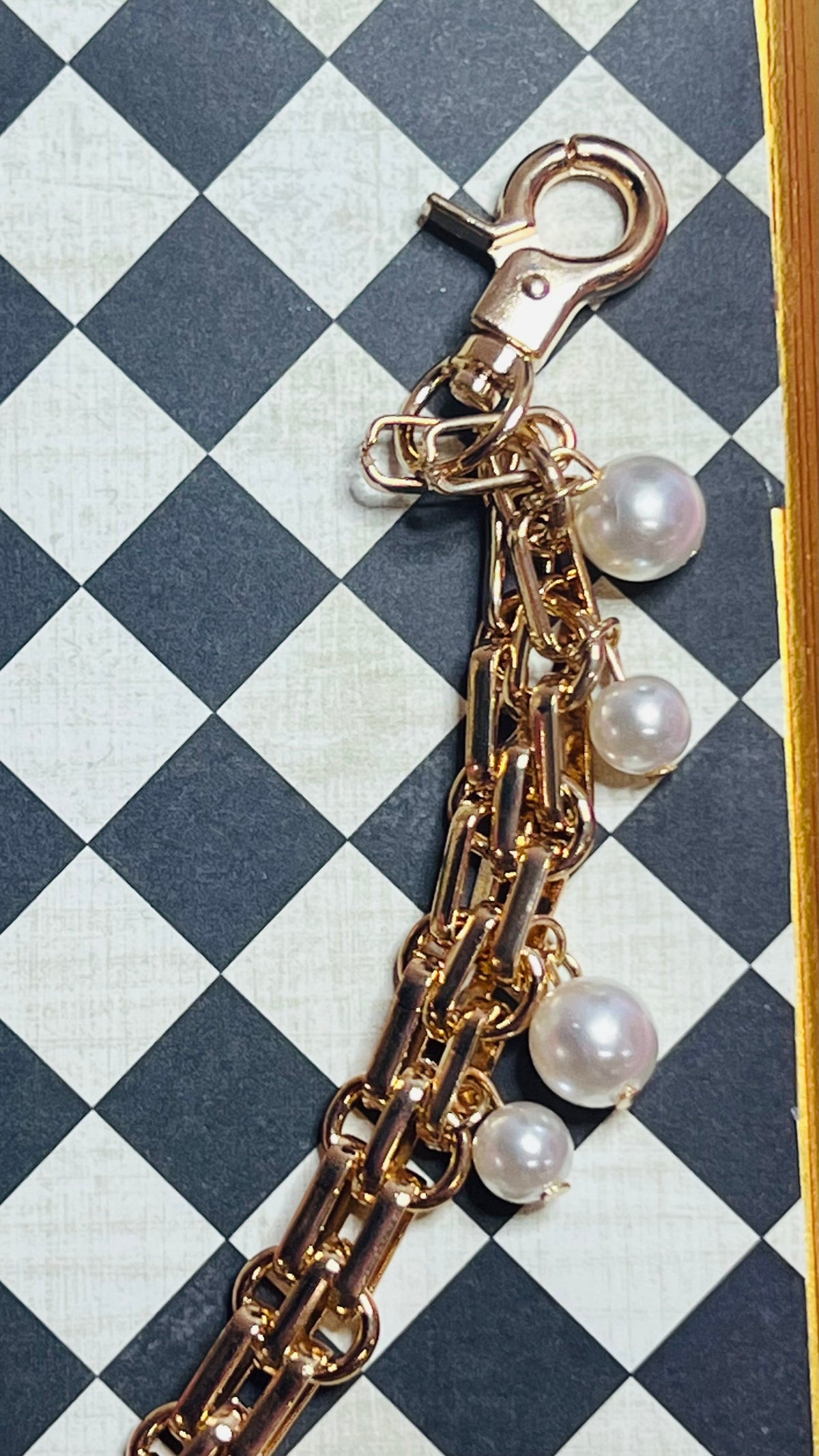 Pearl Luxe Purse Charm Chain