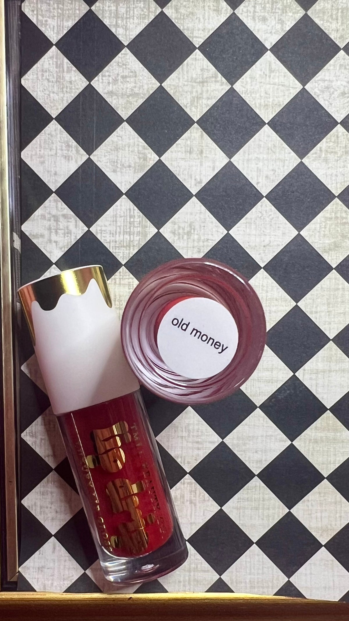 TMLL Lip Drip Luxury Gloss